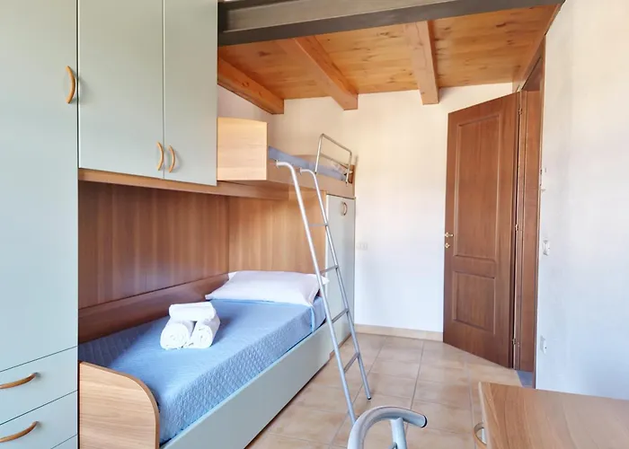 Vakantiehuis Mike House- Con Balcone A Sos Alinos Orosei